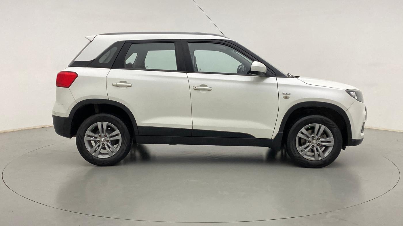 2017 Maruti Vitara Brezza ZDI, Diesel, Manual, 73,028 km, Right Side View