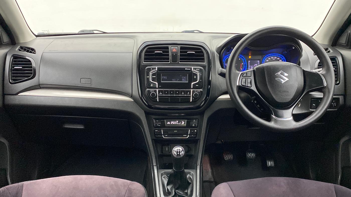 2017 Maruti Vitara Brezza ZDI, Diesel, Manual, 73,028 km, Dashboard