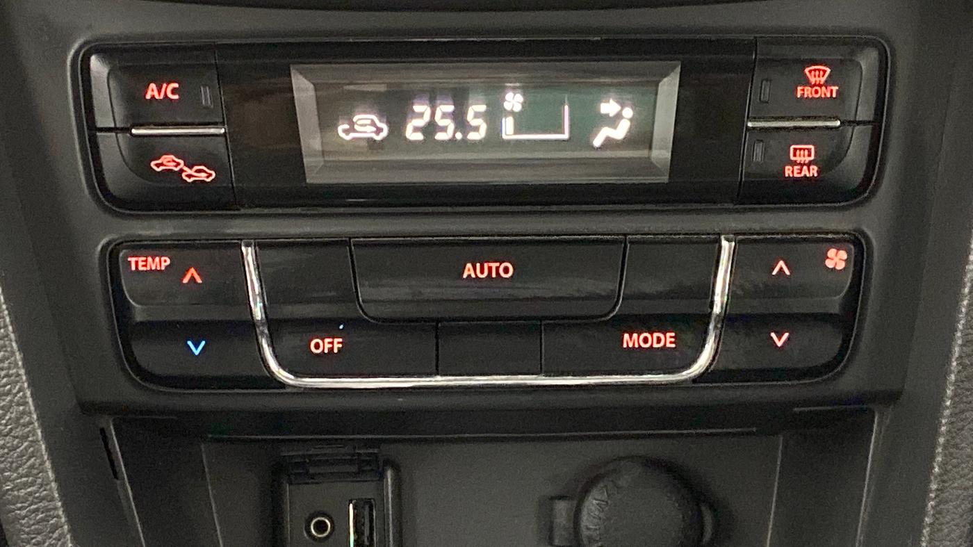 2017 Maruti Vitara Brezza ZDI, Diesel, Manual, 73,028 km, Automatic Climate Control