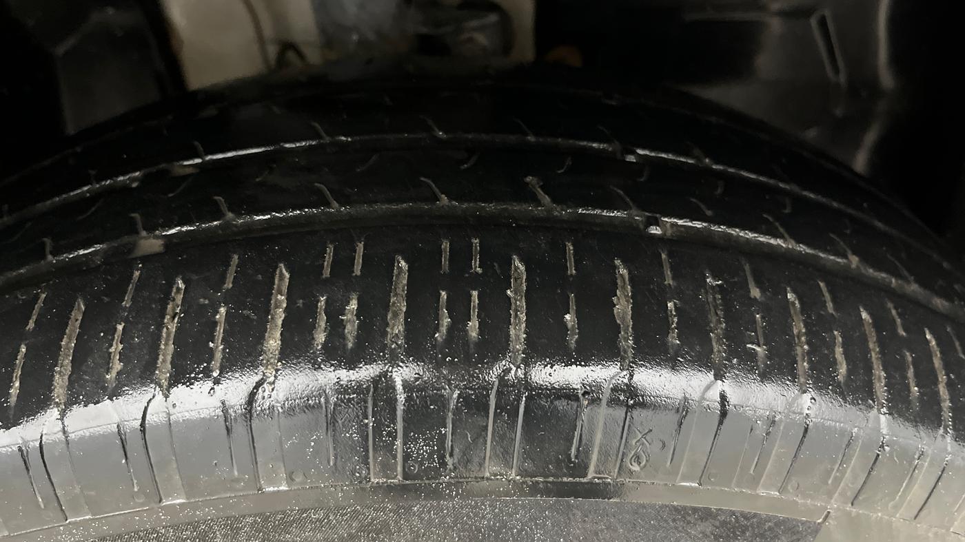 2023 Tata PUNCH PURE MT, Petrol, Manual, 74,792 km, Right Front Tyre Tread