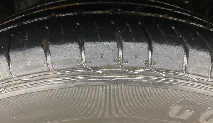 2020 KIA SELTOS GTX PLUS DCT 1.4 PETROL, Petrol, Automatic, 46,609 km, Left Front Tyre Tread