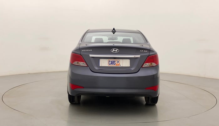 2017 Hyundai Verna 1.6 VTVT SX, Petrol, Manual, 32,893 km, Back/Rear