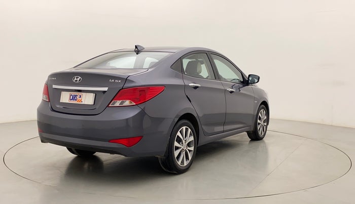 2017 Hyundai Verna 1.6 VTVT SX, Petrol, Manual, 32,893 km, Right Back Diagonal