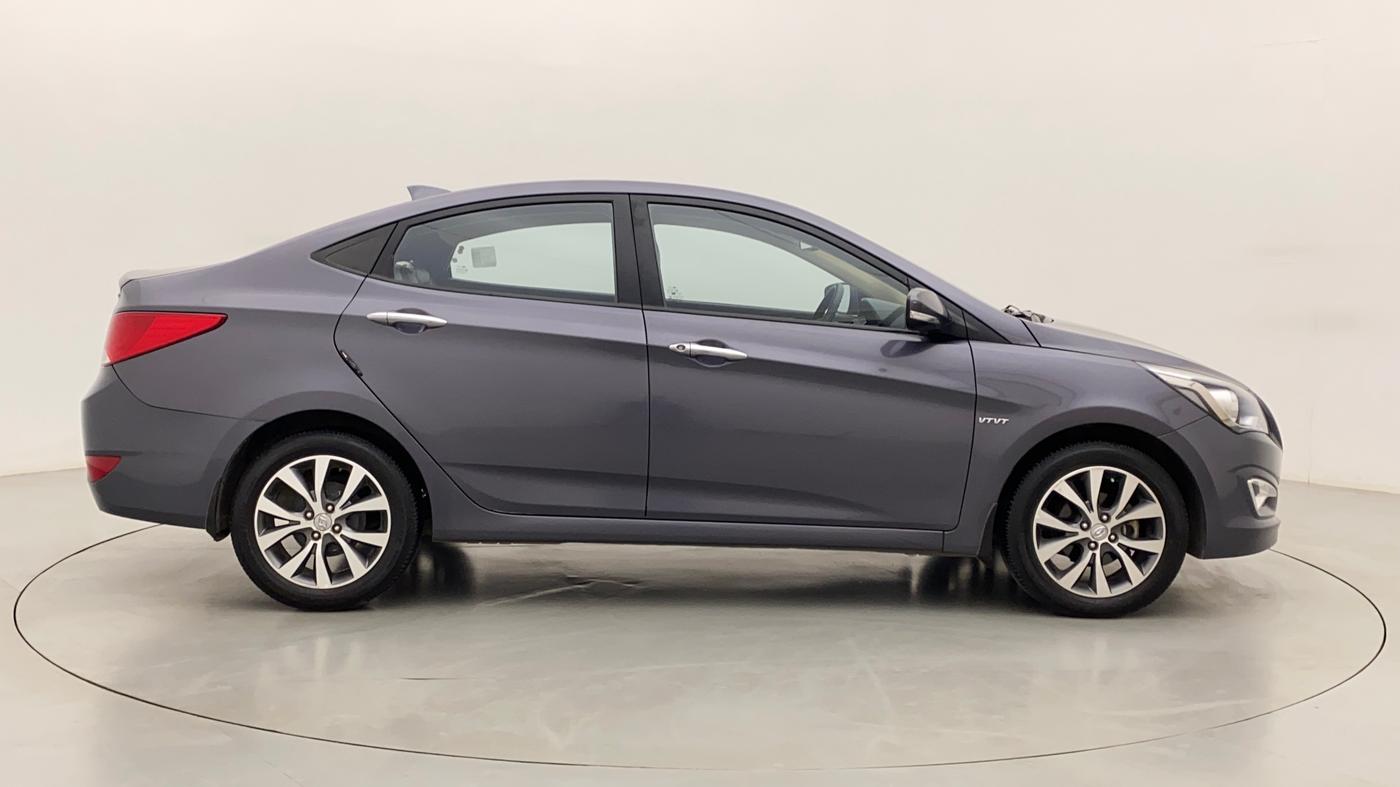 2017 Hyundai Verna 1.6 VTVT SX, Petrol, Manual, 32,893 km, Right Side View