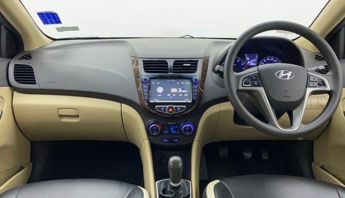 2017 Hyundai Verna 1.6 VTVT SX, Petrol, Manual, 32,893 km, Dashboard