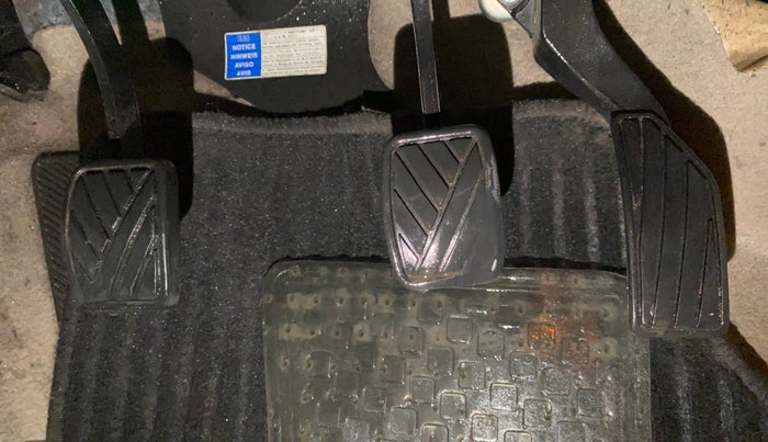 2017 Maruti Ciaz ALPHA 1.4 PETROL, Petrol, Manual, 53,995 km, Pedals