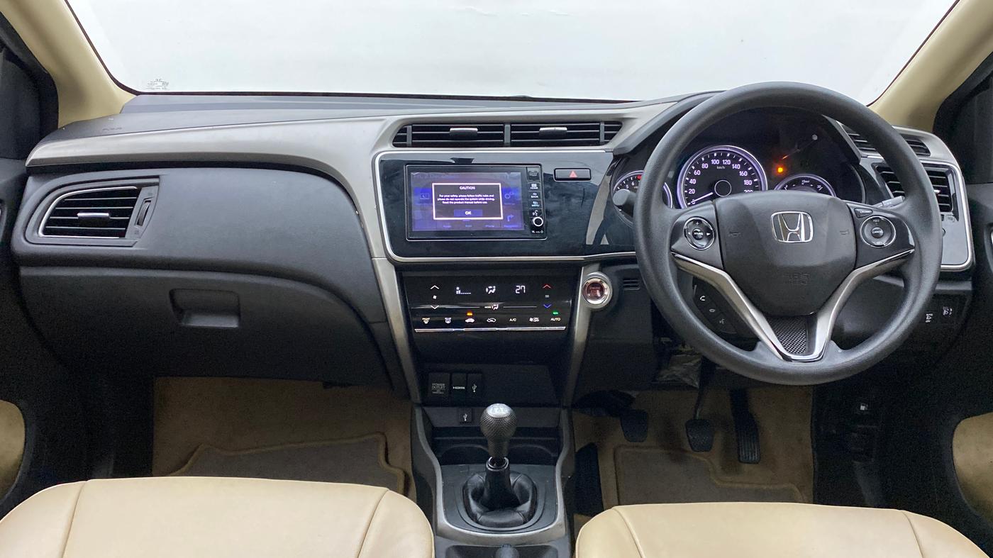 2017 Honda City V MT PETROL, Petrol, Manual, 51,611 km, Dashboard