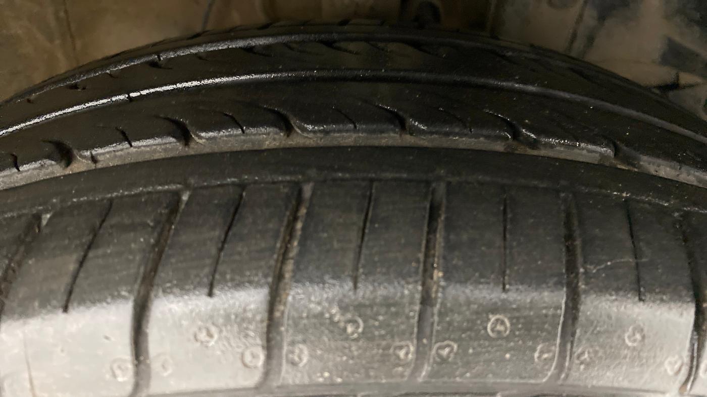 2017 Honda City V MT PETROL, Petrol, Manual, 51,611 km, Right Front Tyre Tread