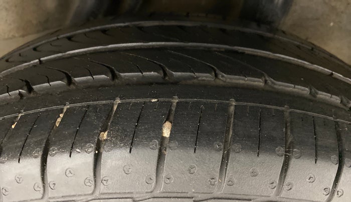 2017 Honda City V MT PETROL, Petrol, Manual, 51,611 km, Left Rear Tyre Tread