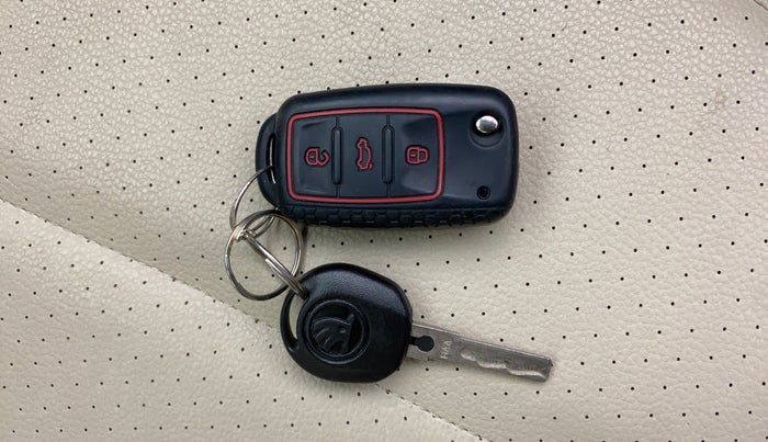 2021 Skoda Rapid STYLE TSI, Petrol, Manual, 23,461 km, Key Close Up