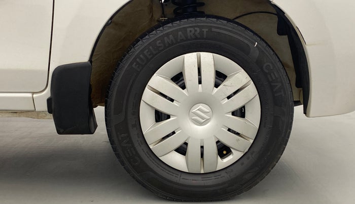 2020 Maruti Alto LXI, Petrol, Manual, 31,307 km, Right Front Wheel