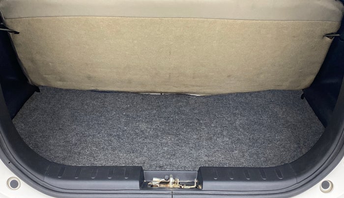 2020 Maruti Alto LXI, Petrol, Manual, 31,307 km, Boot Inside