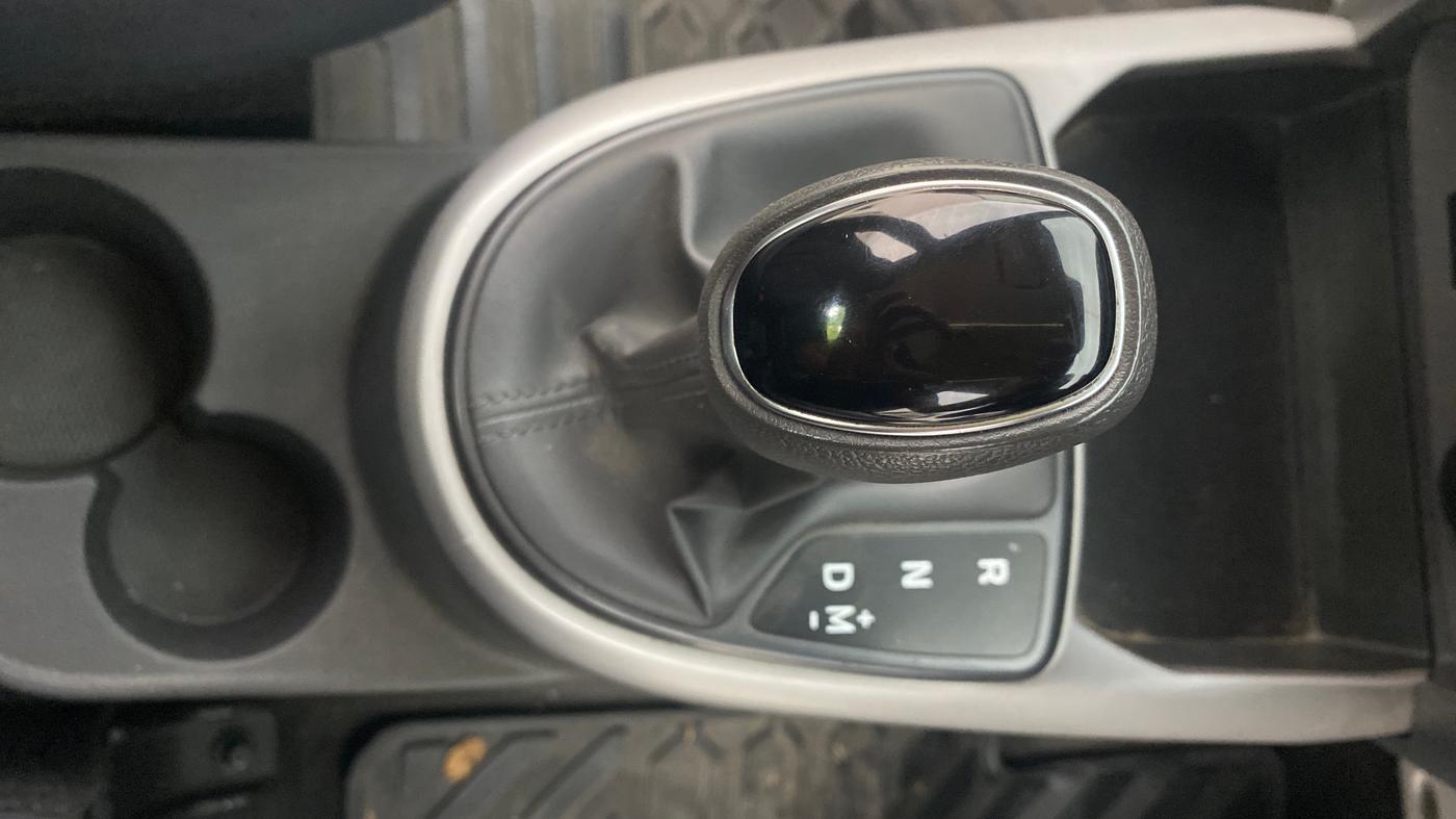 2021 Hyundai GRAND I10 NIOS SPORTZ AMT 1.2 KAPPA VTVT, Petrol, Automatic, 43,784 km, Gear Lever