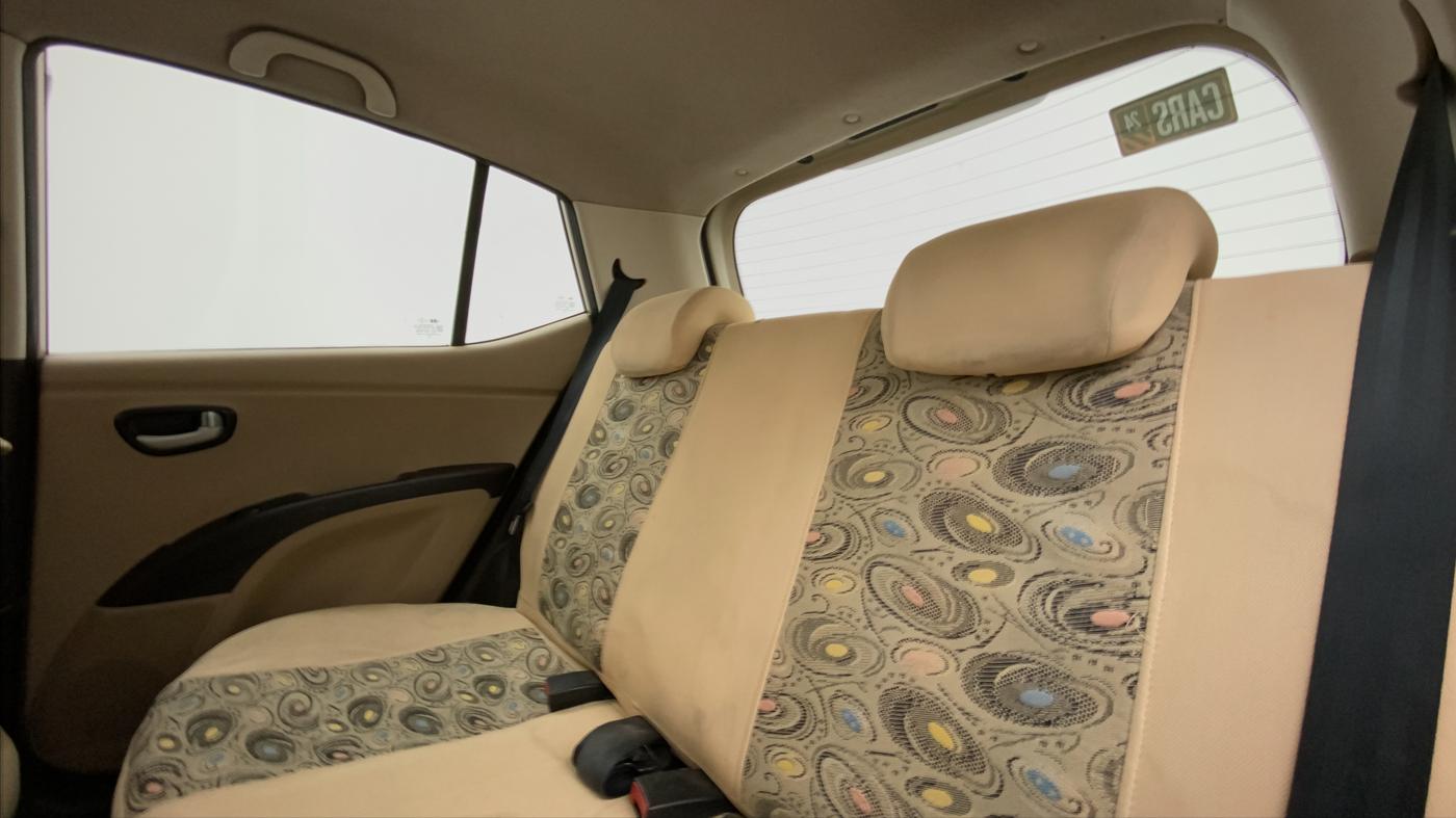 2010 Hyundai i10 SPORTZ 1.2, Petrol, Manual, 65,835 km, Right Side Rear Door Cabin