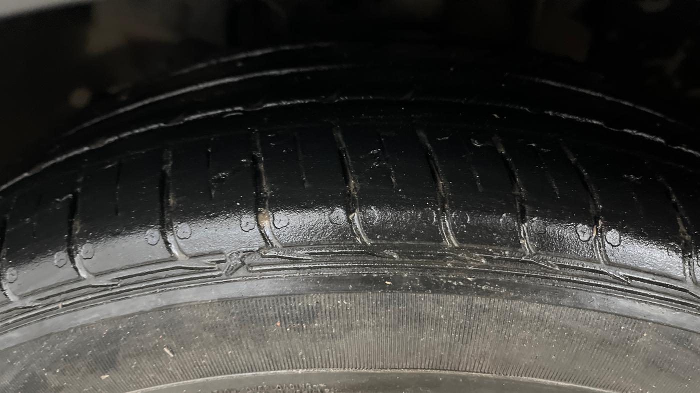 2022 Tata Tiago XZA PLUS PETROL, Petrol, Automatic, 12,042 km, Left Front Tyre Tread