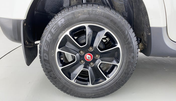 2017 Renault Duster RXS 85 PS, Diesel, Manual, 67,248 km, Right Rear Wheel