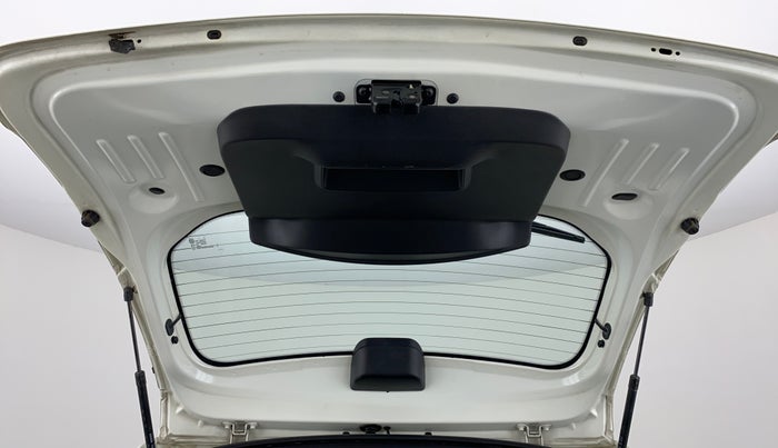 2017 Renault Duster RXS 85 PS, Diesel, Manual, 67,248 km, Boot Door Open