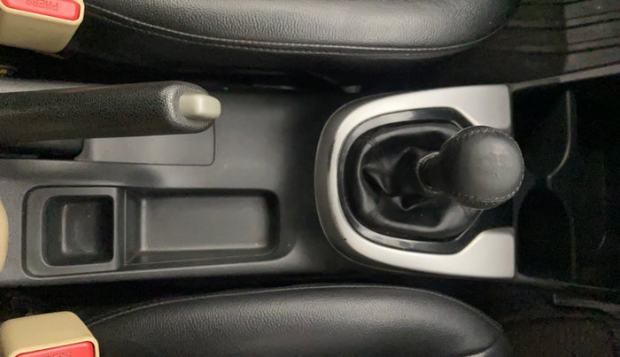 2019 Honda Jazz 1.2L I-VTEC VX, Petrol, Manual, 1,09,295 km, Gear Lever