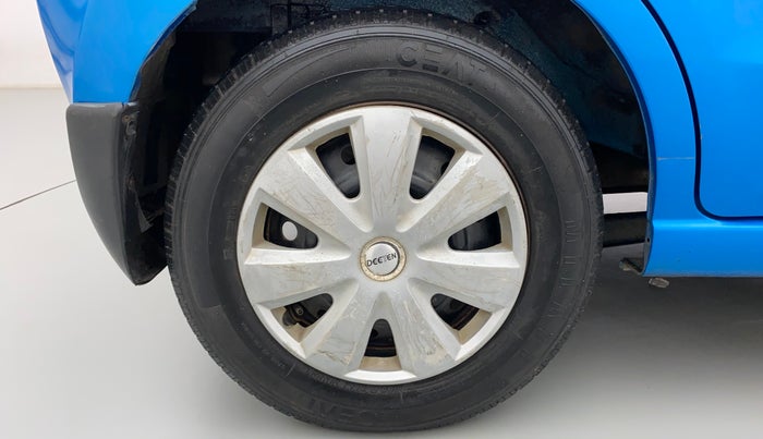 2011 Maruti A Star VXI (ABS) AT, Petrol, Automatic, 45,654 km, Right Rear Wheel