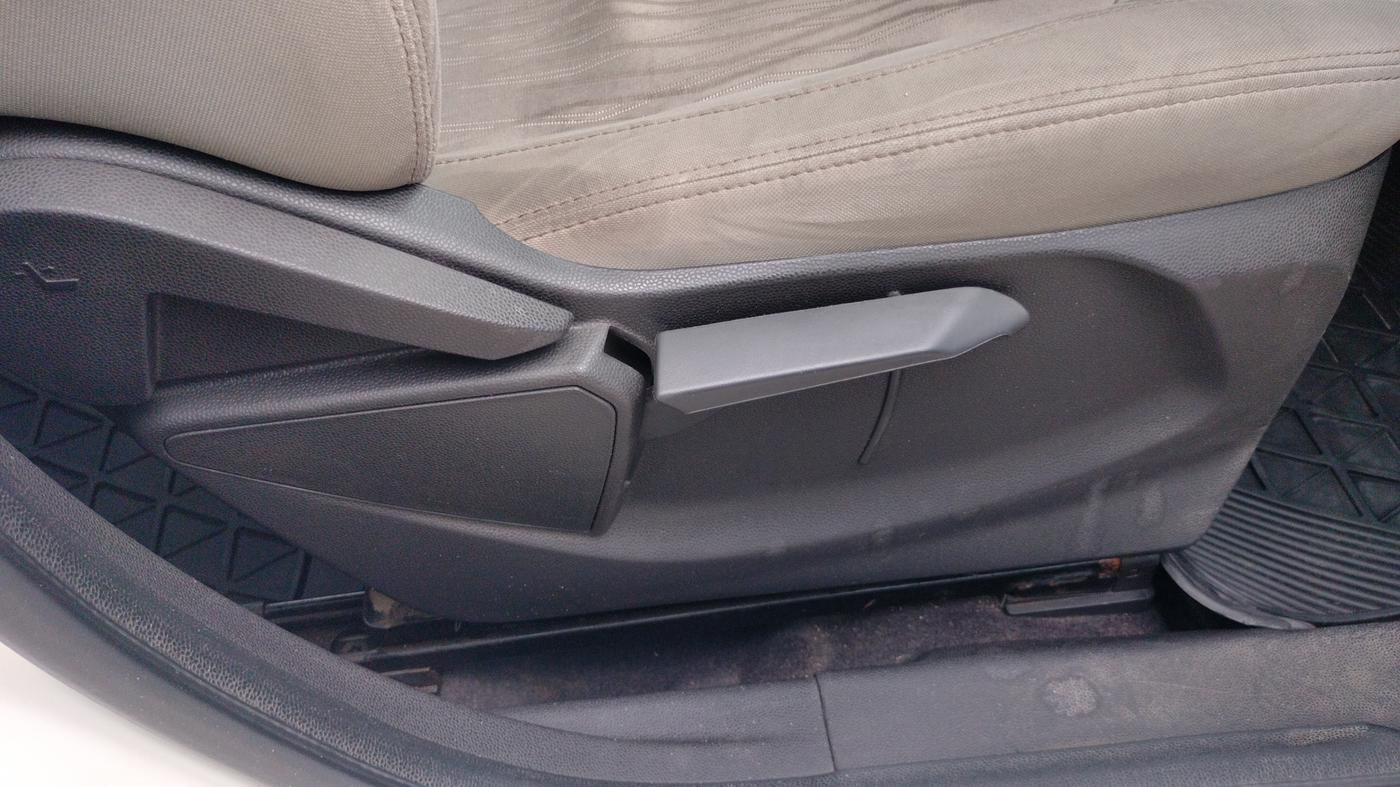 2016 Ford Ecosport TITANIUM 1.5L PETROL, Petrol, Manual, 34,007 km, Driver Side Adjustment Panel