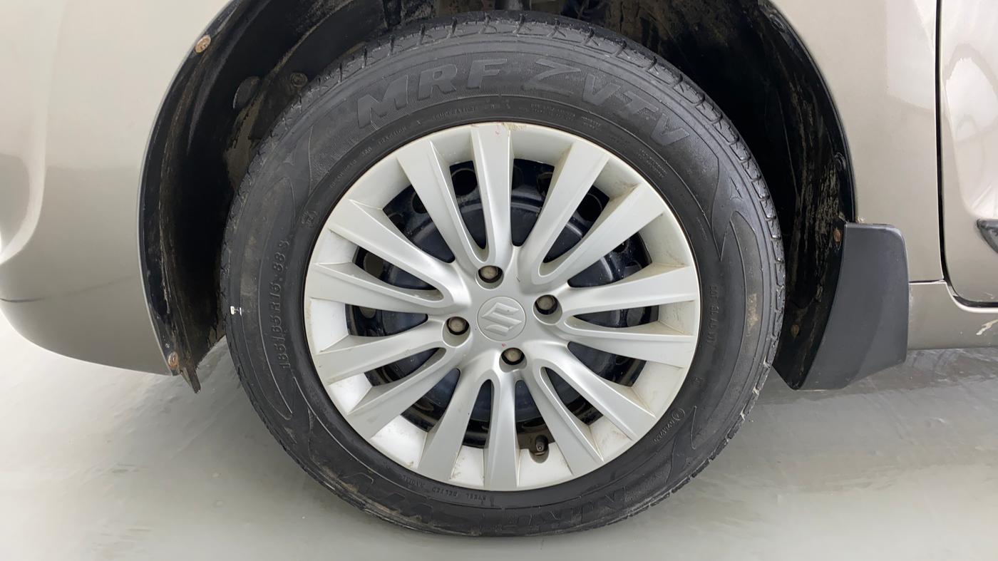 2019 Maruti Baleno DELTA 1.2 K12, Petrol, Manual, 30,729 km, Left Front Wheel