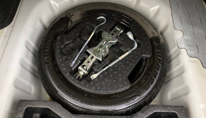 2017 Maruti Ciaz S 1.4 MT PETROL, Petrol, Manual, 53,895 km, Spare Tyre