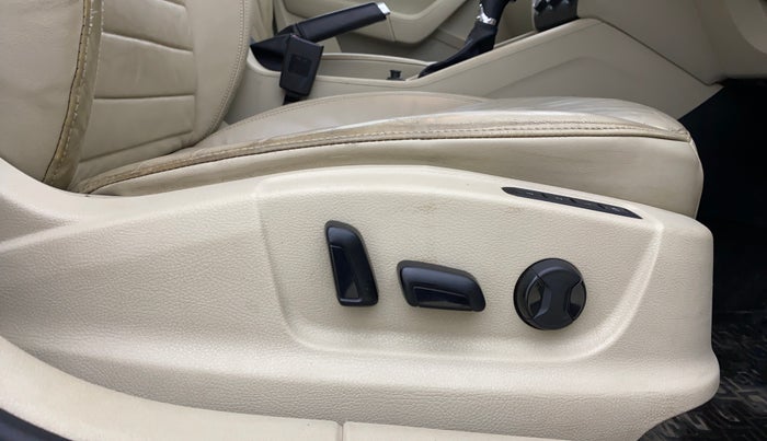 2016 Skoda Octavia 2.0 TDI CR STYLE PLUS AT, Diesel, Automatic, 60,469 km, Driver Side Adjustment Panel