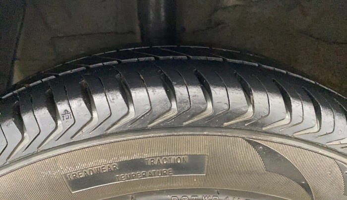 2018 Hyundai Xcent E+, Petrol, Manual, 87,037 km, Right Rear Tyre Tread