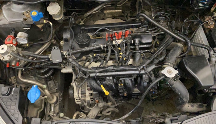 2012 Hyundai i20 SPORTZ 1.2, CNG, Manual, 1,20,834 km, Engine View - Right