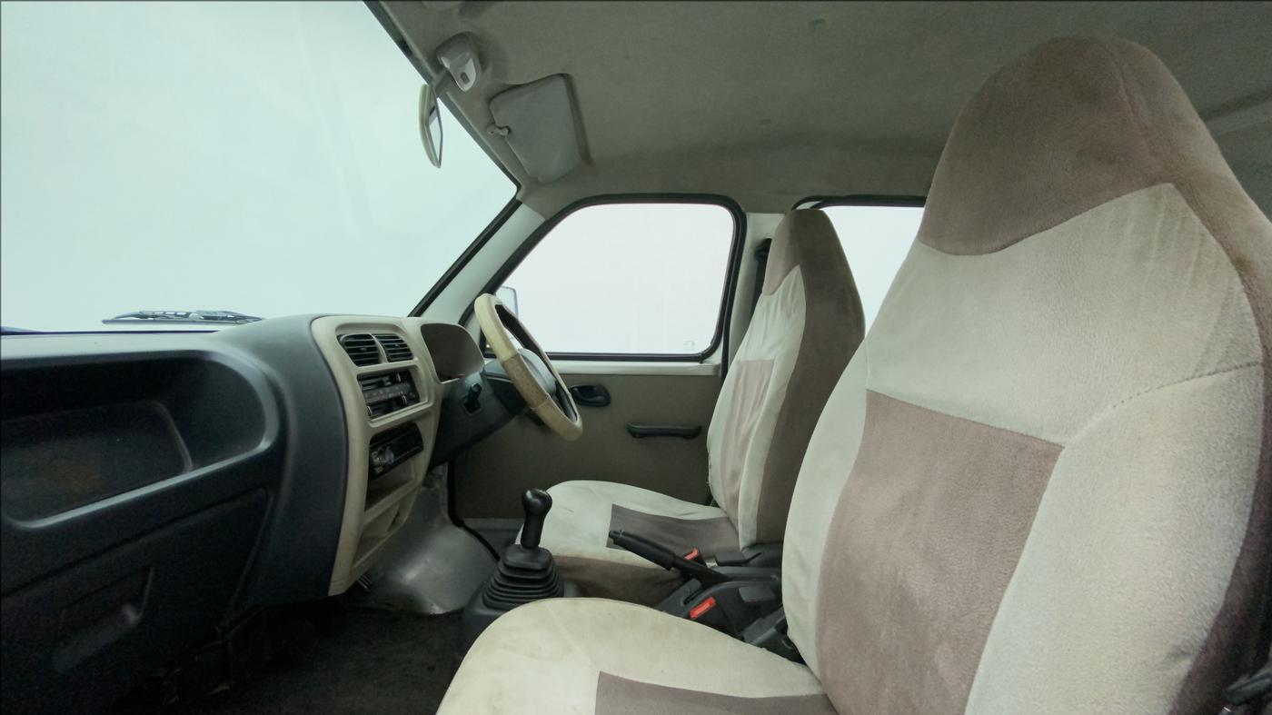 2014 Maruti Eeco 5 STR WITH A/C+HTR, CNG, Manual, 53,994 km, Right Side Front Door Cabin