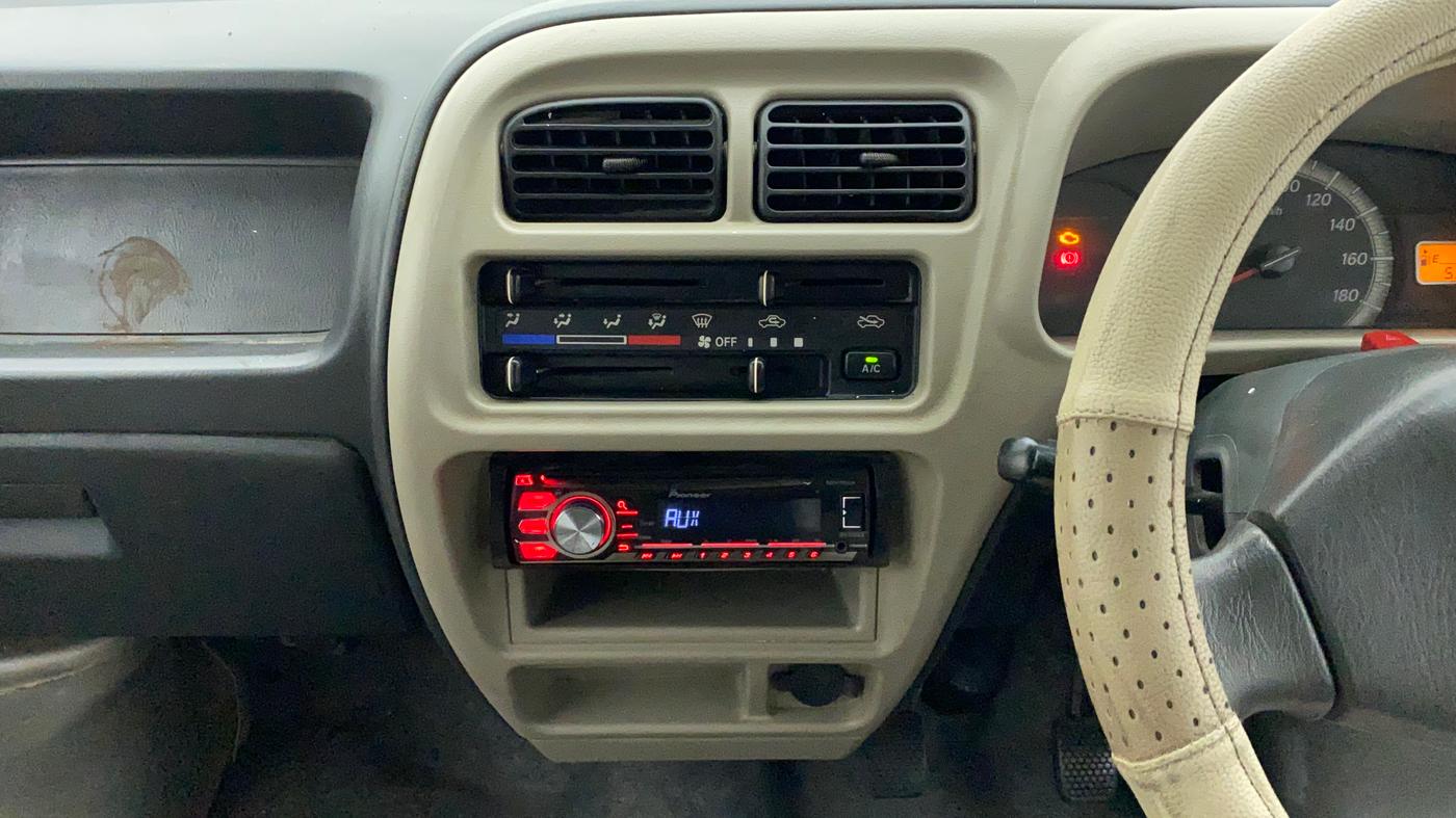 2014 Maruti Eeco 5 STR WITH A/C+HTR, CNG, Manual, 53,994 km, Air Conditioner