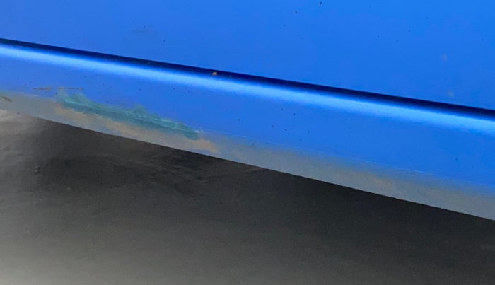 2014 Honda Brio S MT, Petrol, Manual, 95,634 km, Left running board - Minor scratches