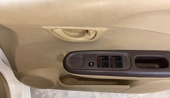 2013 Honda Amaze 1.2L I-VTEC EX, Petrol, Manual, 76,793 km, Driver Side Door Panels Control