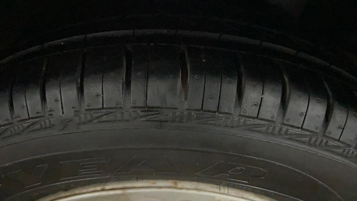 2013 Honda Amaze 1.2L I-VTEC EX, Petrol, Manual, 76,828 km, Left Rear Tyre Tread