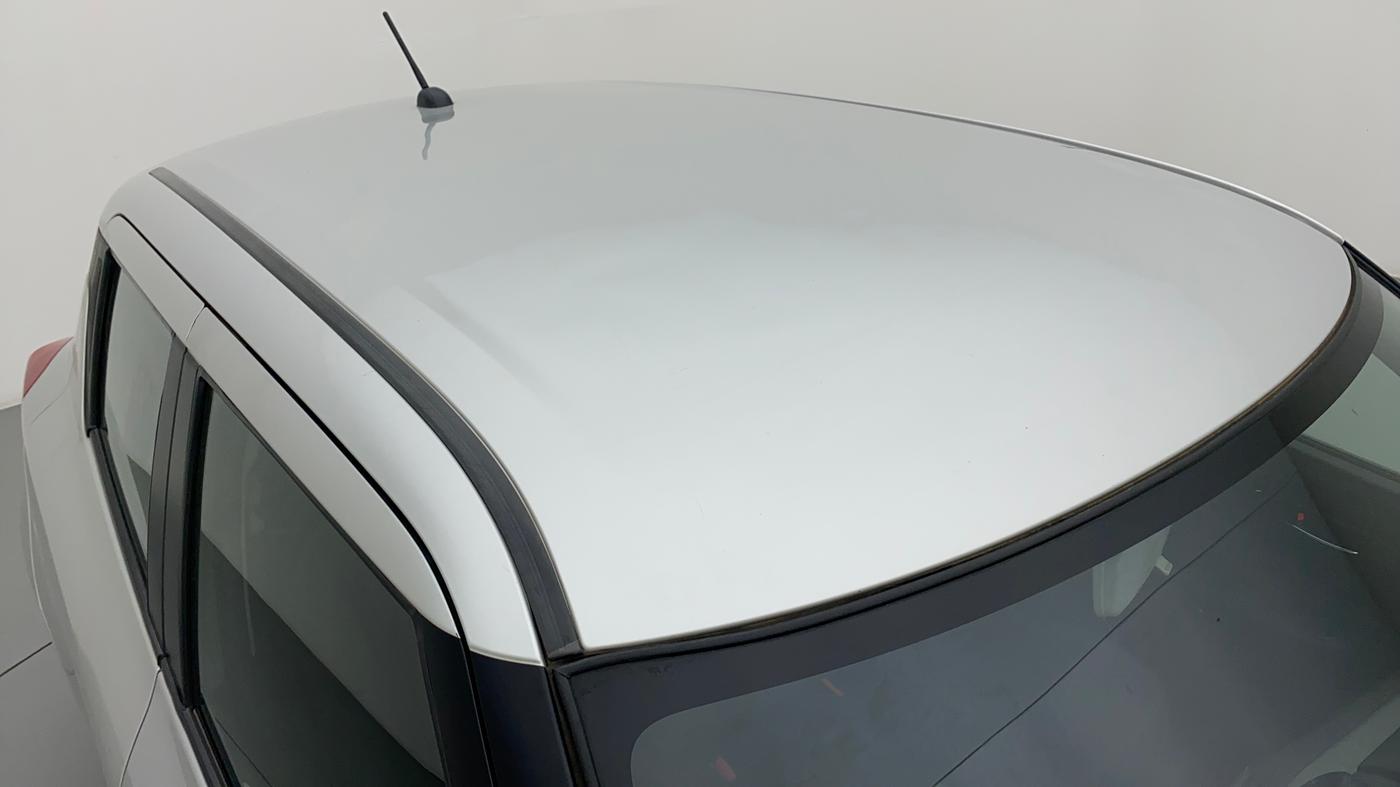 2018 Maruti Swift VXI D, Petrol, Manual, 83,843 km, Roof