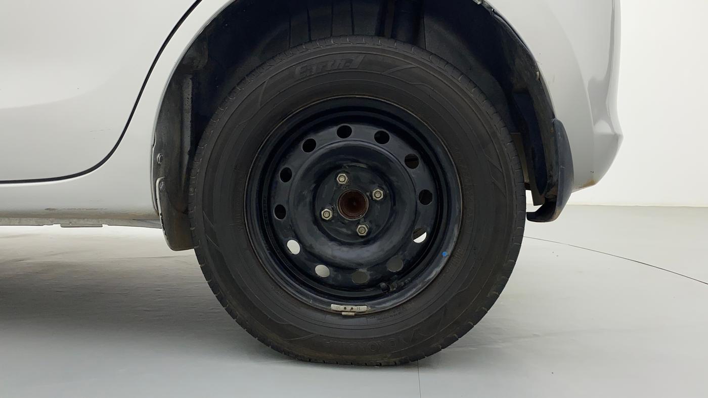 2018 Maruti Swift VXI D, Petrol, Manual, 83,843 km, Left Rear Wheel