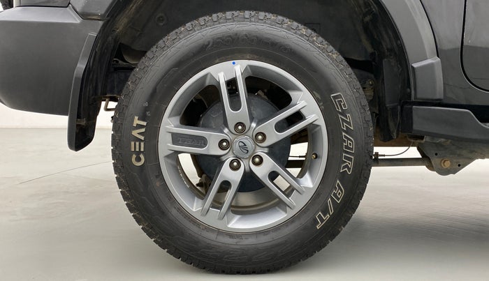 2020 Mahindra Thar LX  P 4WD AT CONVERTIBLE, Petrol, Automatic, 13,879 km, Right Rear Wheel