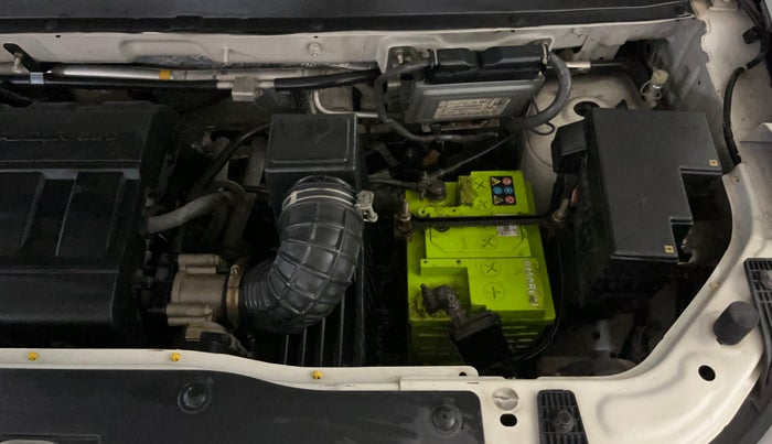 2017 Mahindra Kuv100 K6 6 STR, Petrol, Manual, 42,259 km, Engine View - Left