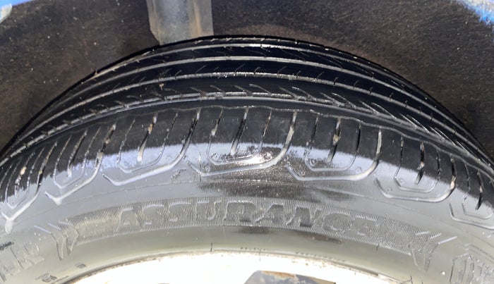 2018 Ford Ecosport TITANIUM + 1.5L DIESEL, Diesel, Manual, 95,262 km, Right Rear Tyre Tread