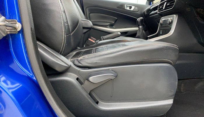 2018 Ford Ecosport TITANIUM + 1.5L DIESEL, Diesel, Manual, 95,262 km, Driver Side Adjustment Panel