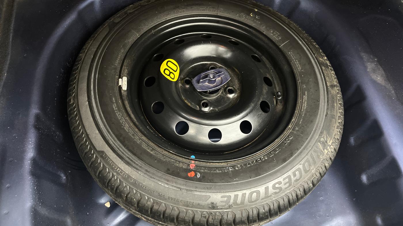 2018 Maruti Dzire ZXI, Petrol, Manual, 80,091 km, Spare Tyre
