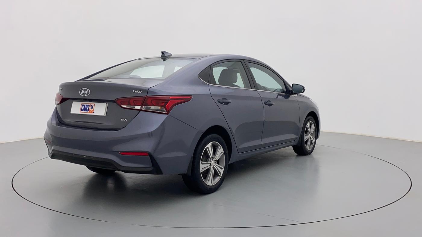2017 Hyundai Verna 1.6 CRDI SX + AT, Diesel, Automatic, 90,401 km, Right Back Diagonal