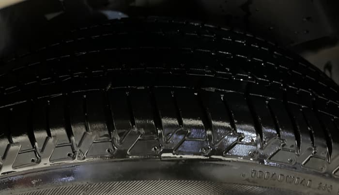 2021 Jeep Compass MODEL S (O) 1.4 PETROL DCT, Petrol, Automatic, 94,370 km, Left Rear Tyre Tread