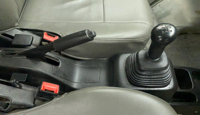2022 Maruti Eeco 5 STR AC CNG (O), CNG, Manual, 30,328 km, Gear Lever