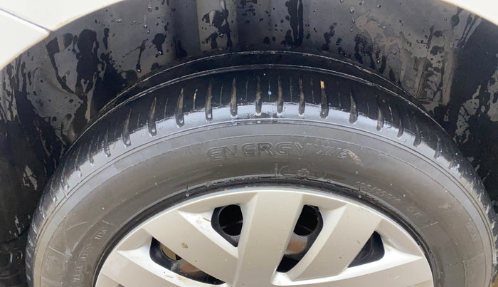 2016 Volkswagen Ameo COMFORTLINE 1.2L, Petrol, Manual, 59,217 km, Right Rear Tyre Tread