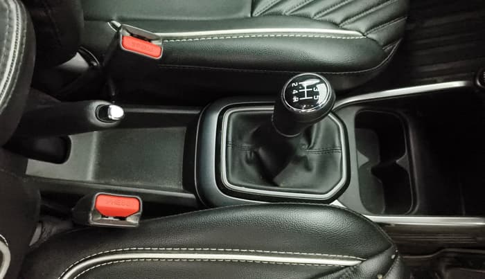 2023 Maruti IGNIS ZETA 1.2, Petrol, Manual, 44,034 km, Gear Lever