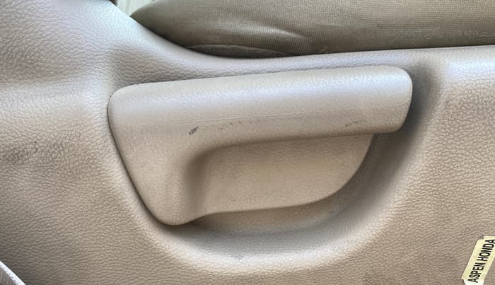 2013 Honda City 1.5L I-VTEC V MT, Petrol, Manual, 81,944 km, Driver Side Adjustment Panel