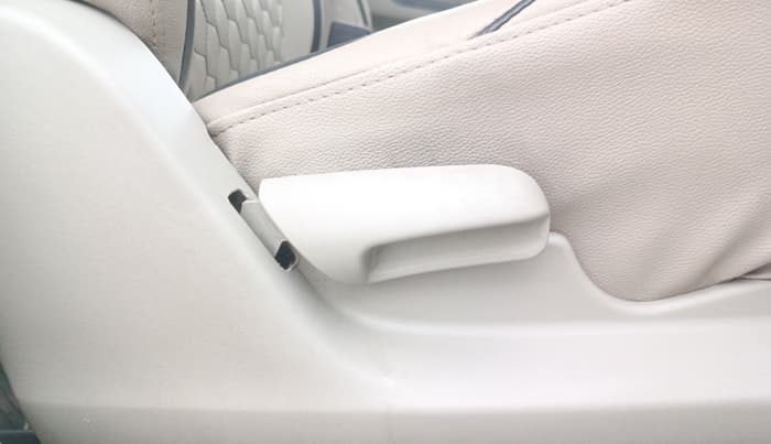 2017 Maruti Celerio ZXI, Petrol, Manual, 37,292 km, Driver Side Adjustment Panel