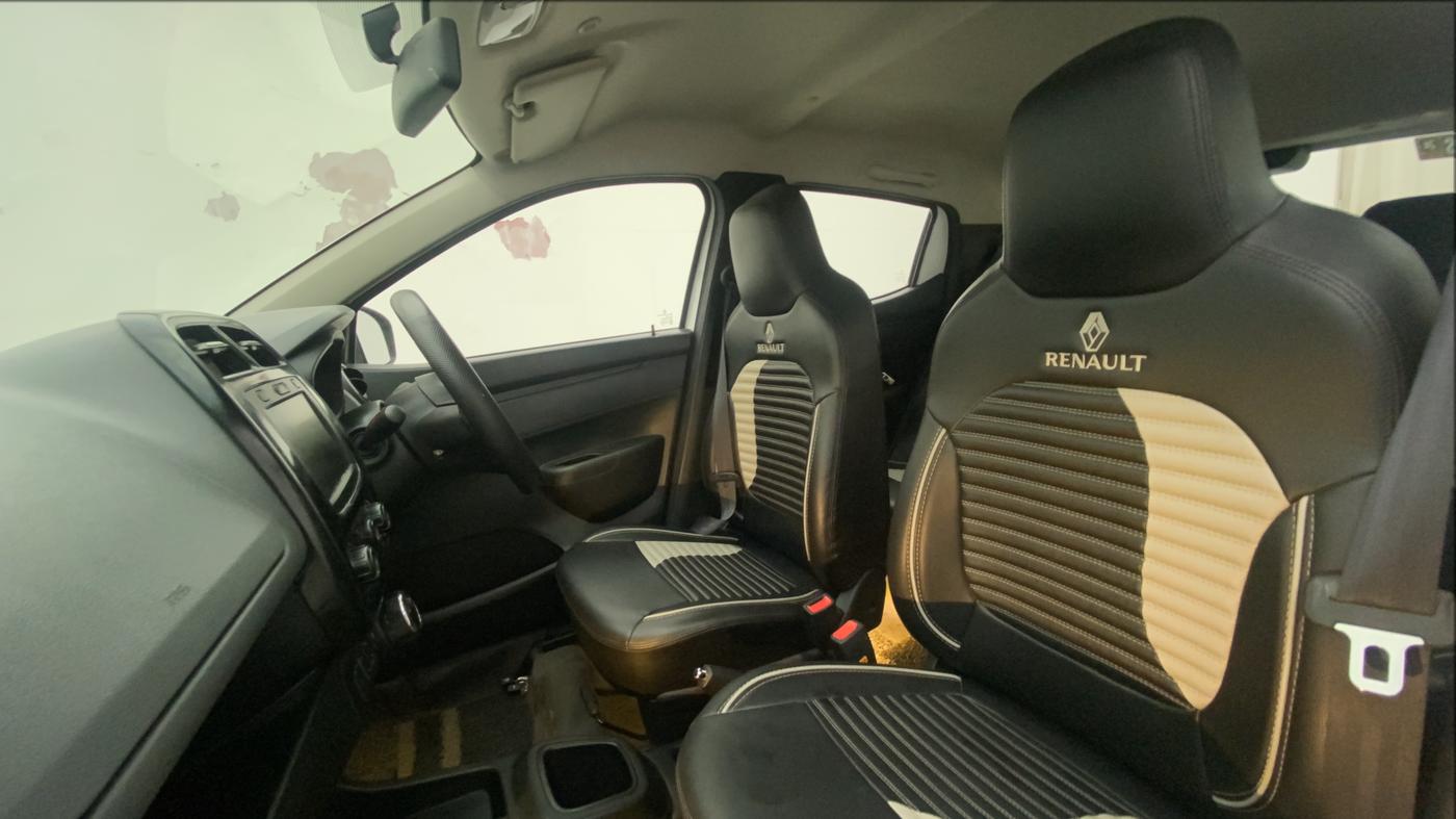 2019 Renault Kwid RXT 1.0 AMT, Petrol, Automatic, 19,408 km, Right Side Front Door Cabin