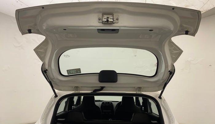 2019 Renault Kwid RXT 1.0 AMT, Petrol, Automatic, 19,408 km, Boot Door Open